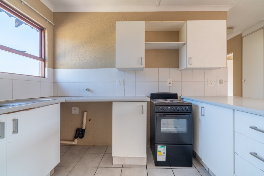 2 Bedroom Property for Sale in Sundowner Gauteng
