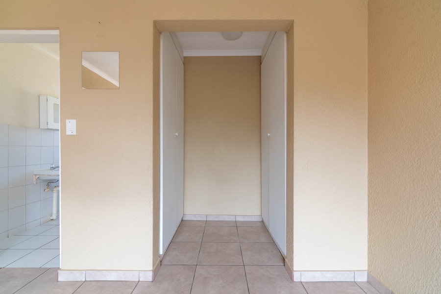 2 Bedroom Property for Sale in Sundowner Gauteng