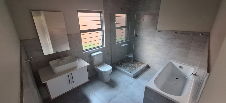 2 Bedroom Property for Sale in Olympus AH Gauteng
