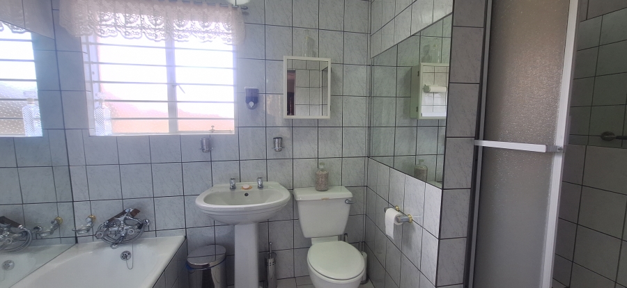 3 Bedroom Property for Sale in Rant En Dal Gauteng