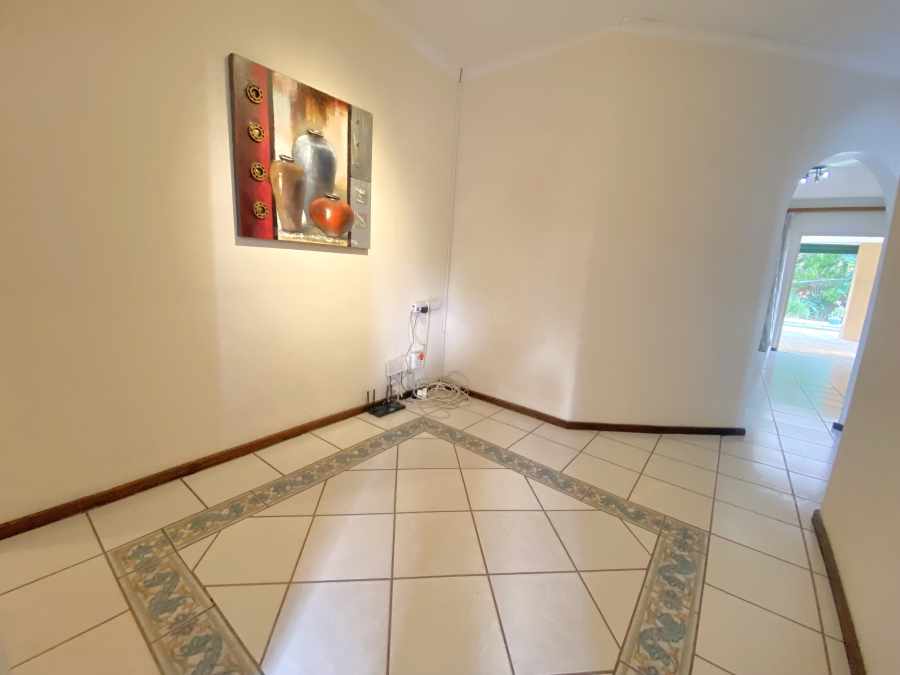 3 Bedroom Property for Sale in Kloofendal Gauteng