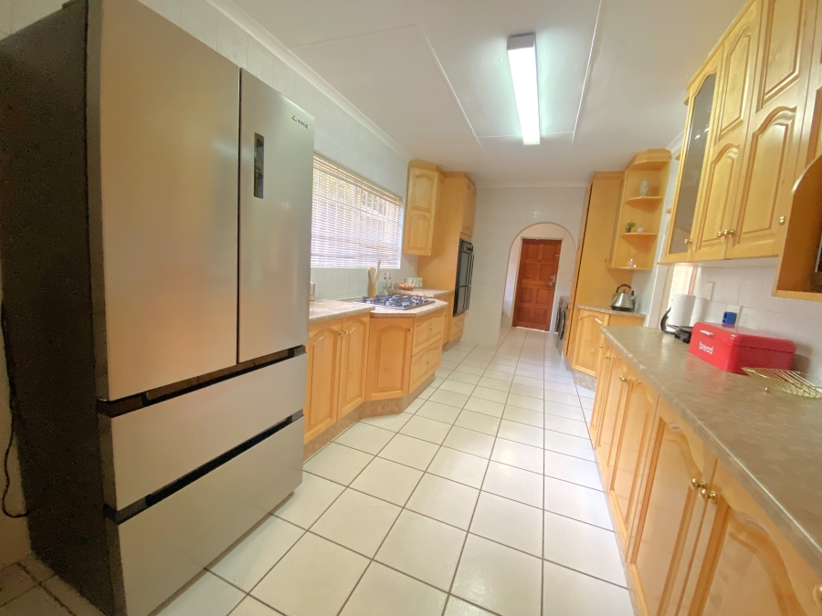 3 Bedroom Property for Sale in Kloofendal Gauteng