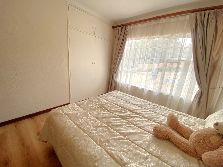 3 Bedroom Property for Sale in Kloofendal Gauteng