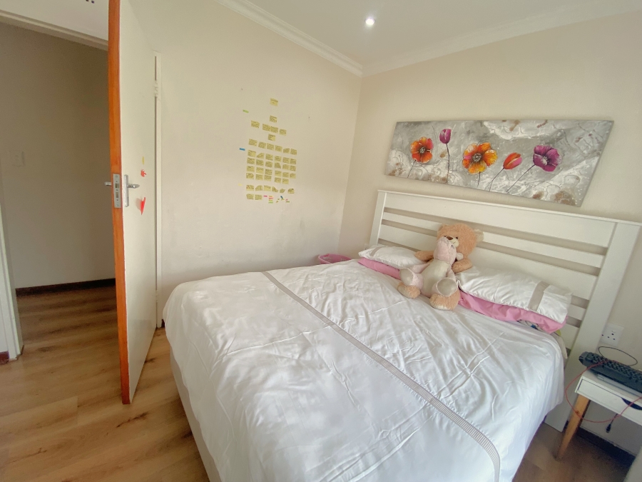 3 Bedroom Property for Sale in Kloofendal Gauteng