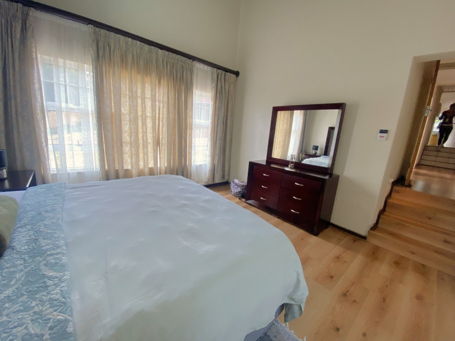3 Bedroom Property for Sale in Kloofendal Gauteng