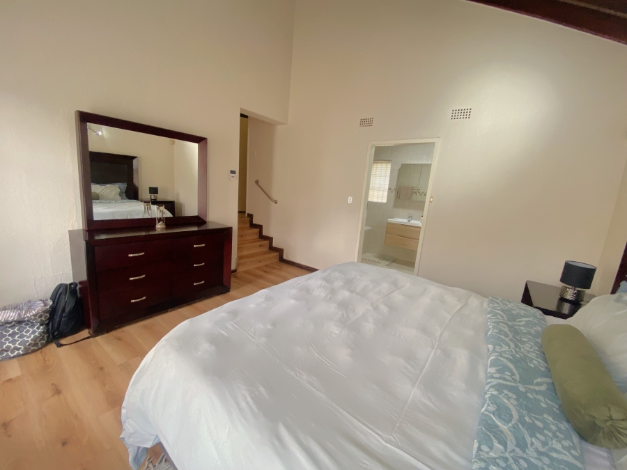 3 Bedroom Property for Sale in Kloofendal Gauteng