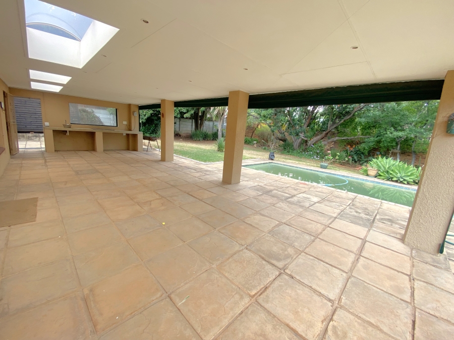 3 Bedroom Property for Sale in Kloofendal Gauteng