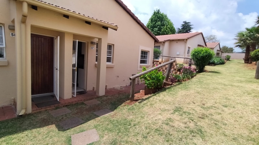 3 Bedroom Property for Sale in Carenvale Gauteng