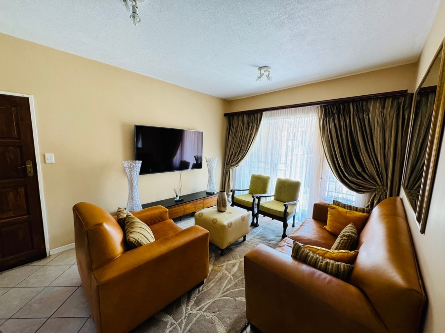 To Let 2 Bedroom Property for Rent in Mooikloof Ridge Gauteng