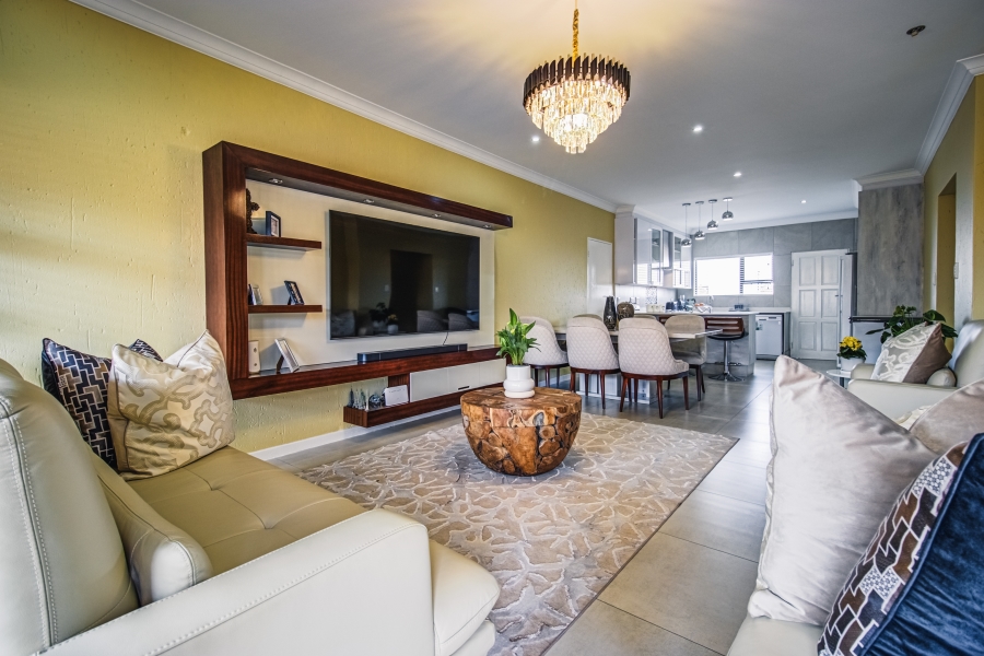 3 Bedroom Property for Sale in Helderwyk Gauteng
