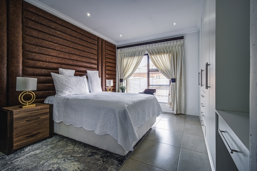 3 Bedroom Property for Sale in Helderwyk Gauteng