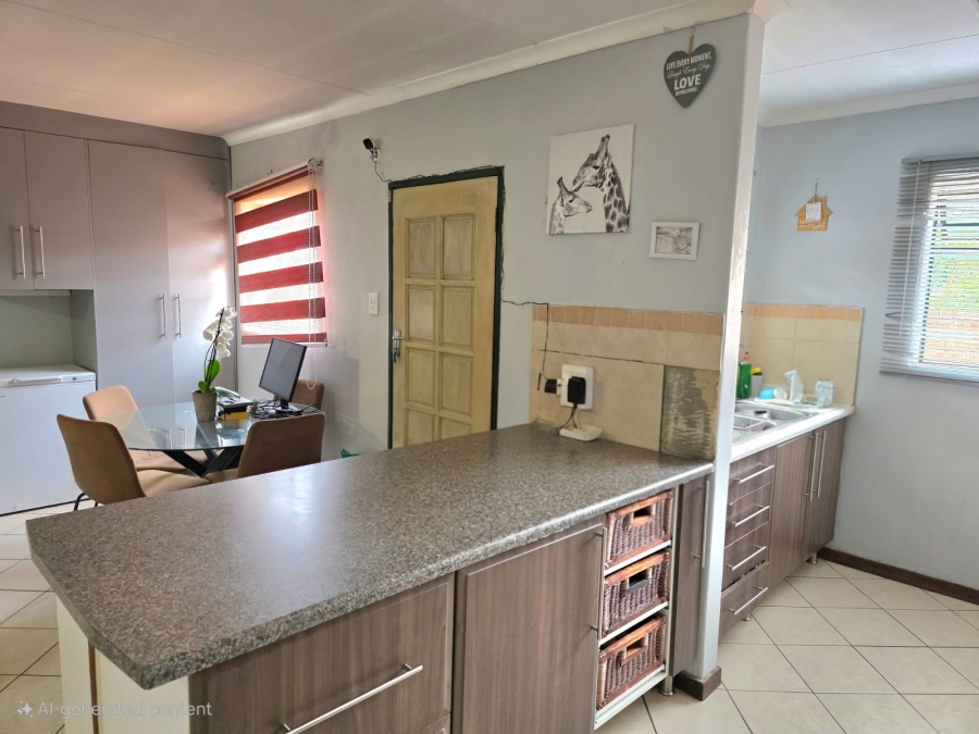 3 Bedroom Property for Sale in Monavoni Gauteng