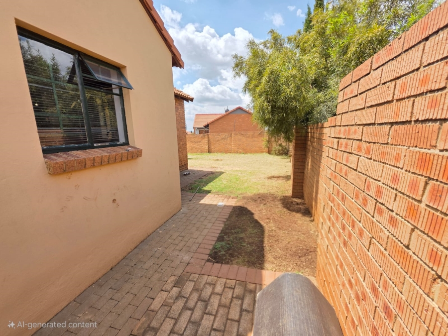 3 Bedroom Property for Sale in Monavoni Gauteng