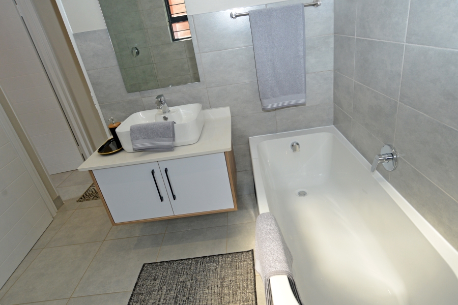 3 Bedroom Property for Sale in Olympus AH Gauteng