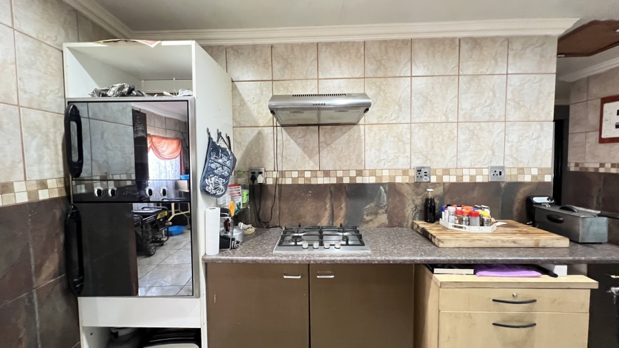 4 Bedroom Property for Sale in Westonaria Gauteng