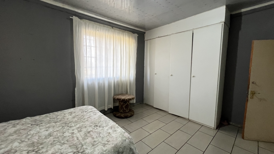 4 Bedroom Property for Sale in Westonaria Gauteng