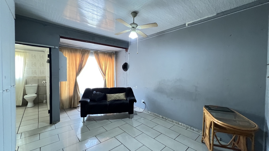 4 Bedroom Property for Sale in Westonaria Gauteng