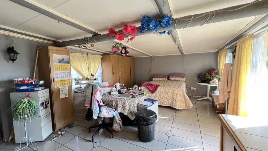 4 Bedroom Property for Sale in Westonaria Gauteng