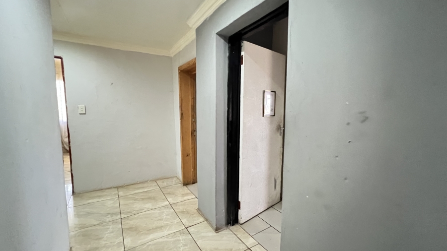 4 Bedroom Property for Sale in Westonaria Gauteng