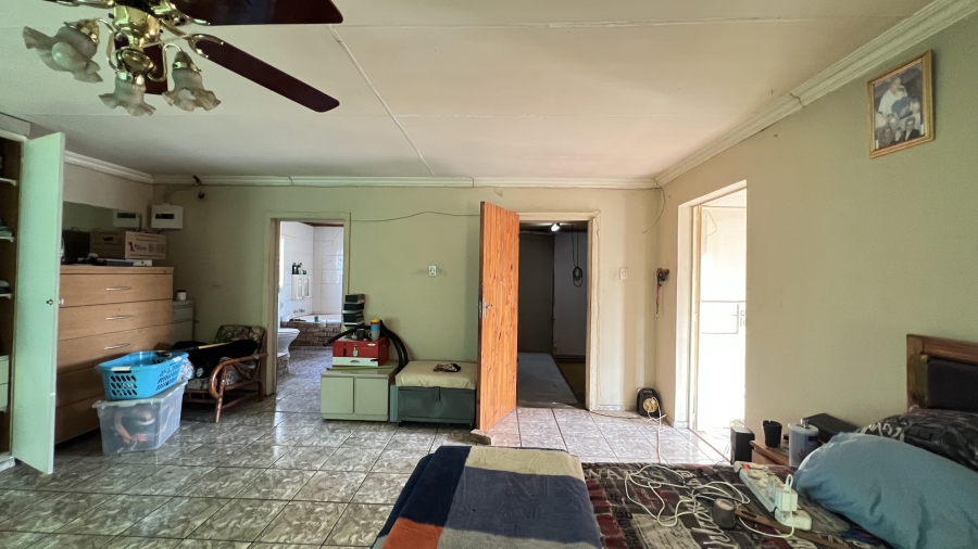 4 Bedroom Property for Sale in Westonaria Gauteng