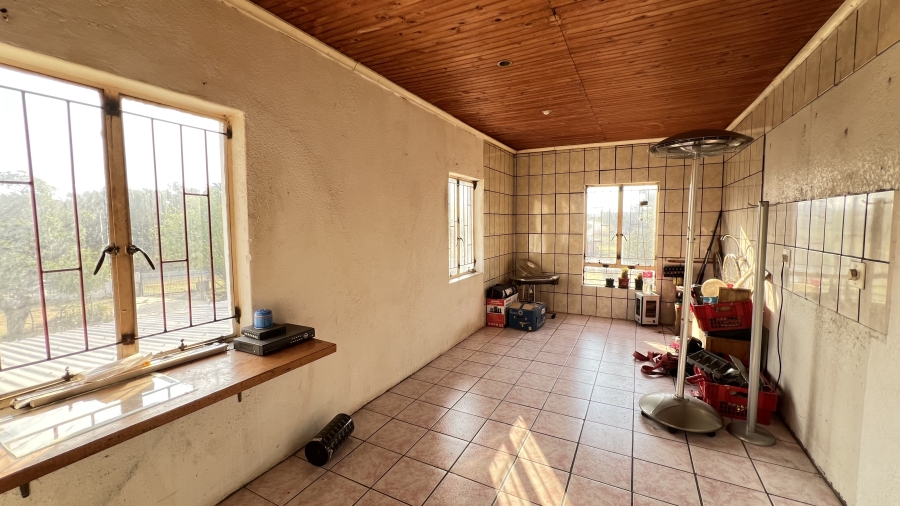 4 Bedroom Property for Sale in Westonaria Gauteng
