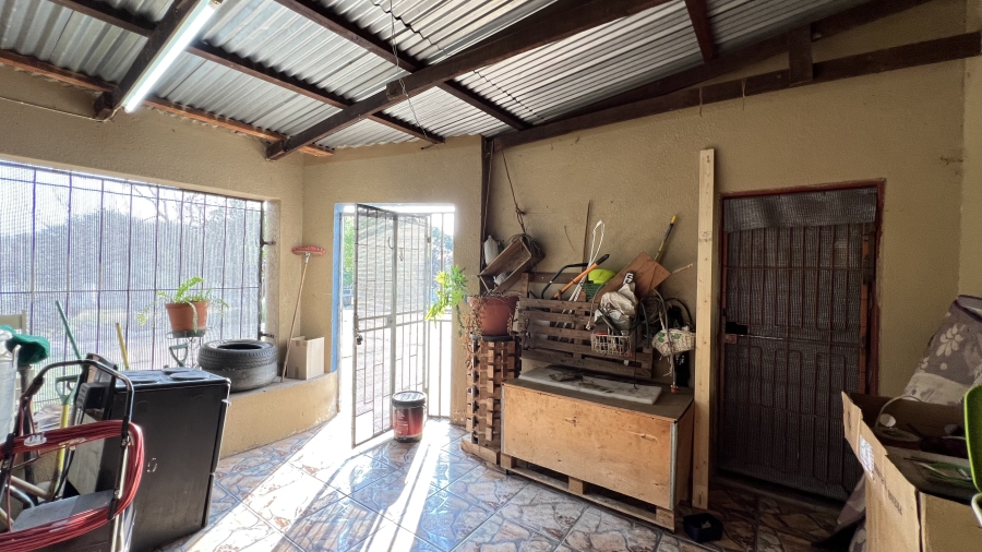 4 Bedroom Property for Sale in Westonaria Gauteng