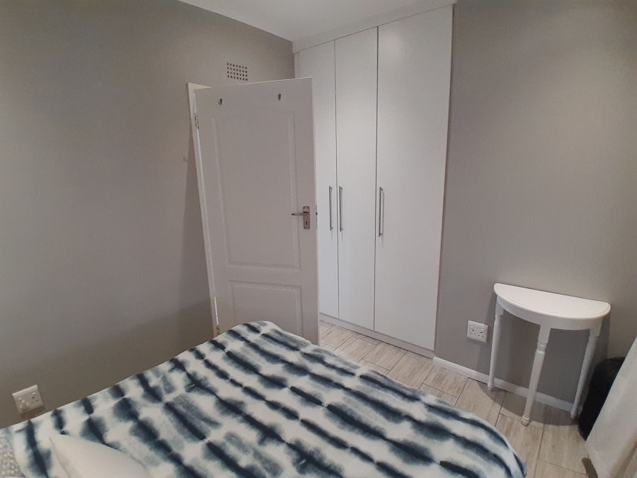 6 Bedroom Property for Sale in Discovery Gauteng