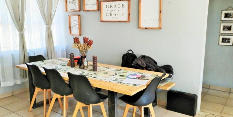 4 Bedroom Property for Sale in Greenhills Gauteng