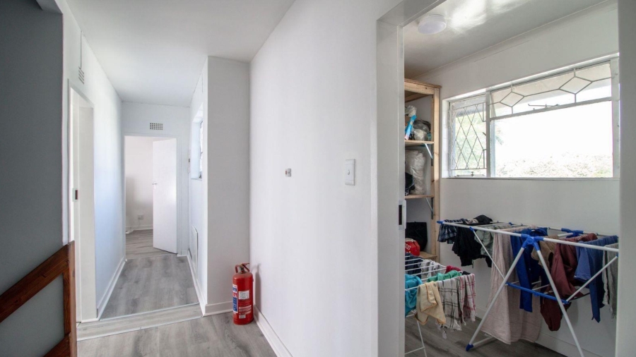 6 Bedroom Property for Sale in Dowerglen Gauteng