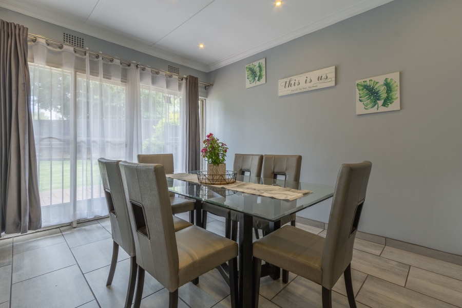 6 Bedroom Property for Sale in Dowerglen Gauteng