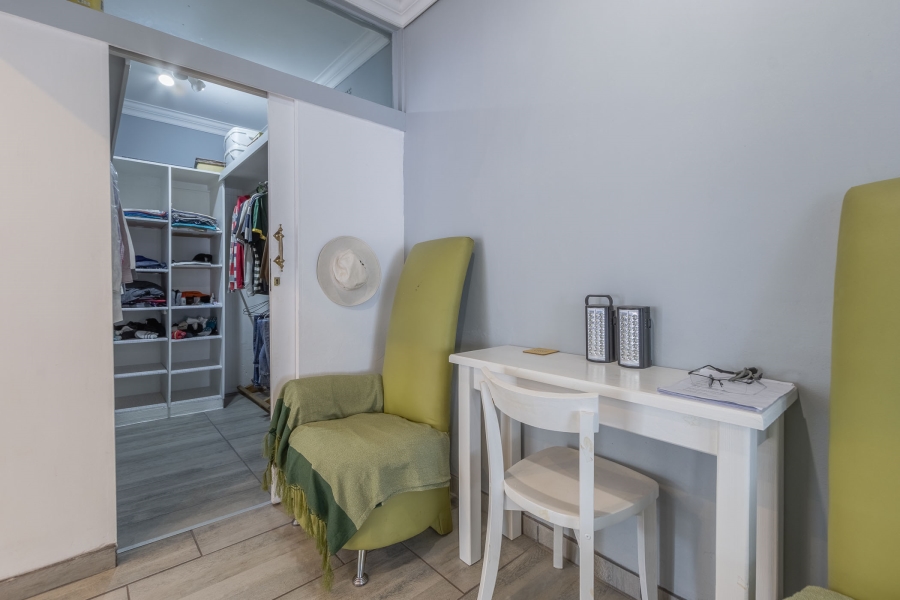 6 Bedroom Property for Sale in Dowerglen Gauteng