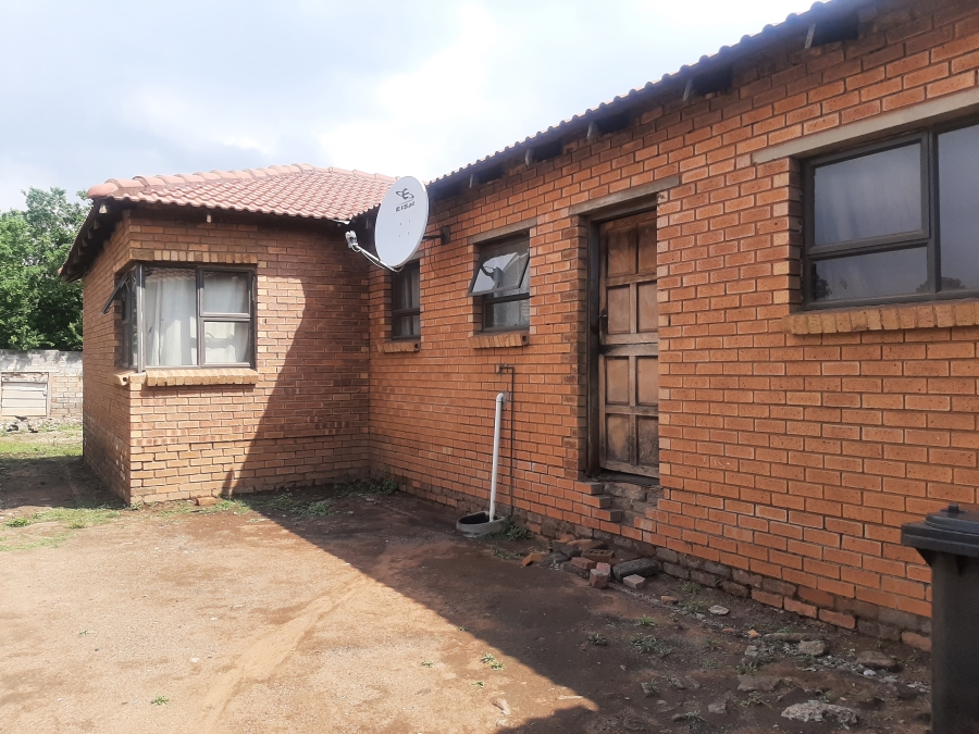 5 Bedroom Property for Sale in Bakerton Gauteng