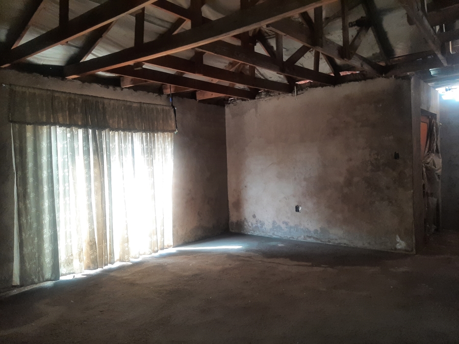 5 Bedroom Property for Sale in Bakerton Gauteng