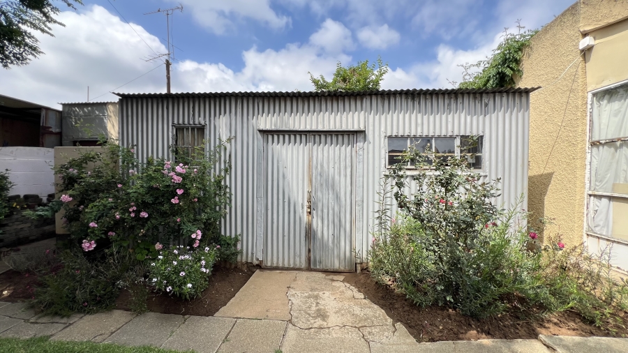 2 Bedroom Property for Sale in Krugersdorp West Gauteng