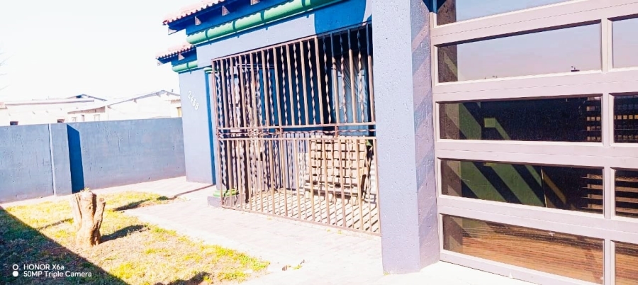 3 Bedroom Property for Sale in Daveyton Gauteng