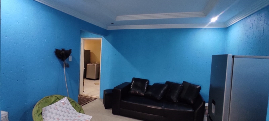 3 Bedroom Property for Sale in Daveyton Gauteng