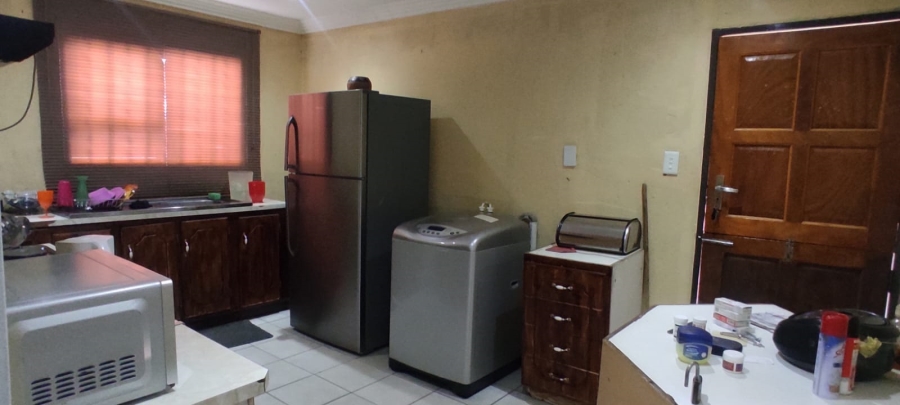 3 Bedroom Property for Sale in Daveyton Gauteng