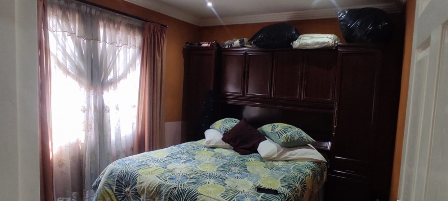 3 Bedroom Property for Sale in Daveyton Gauteng