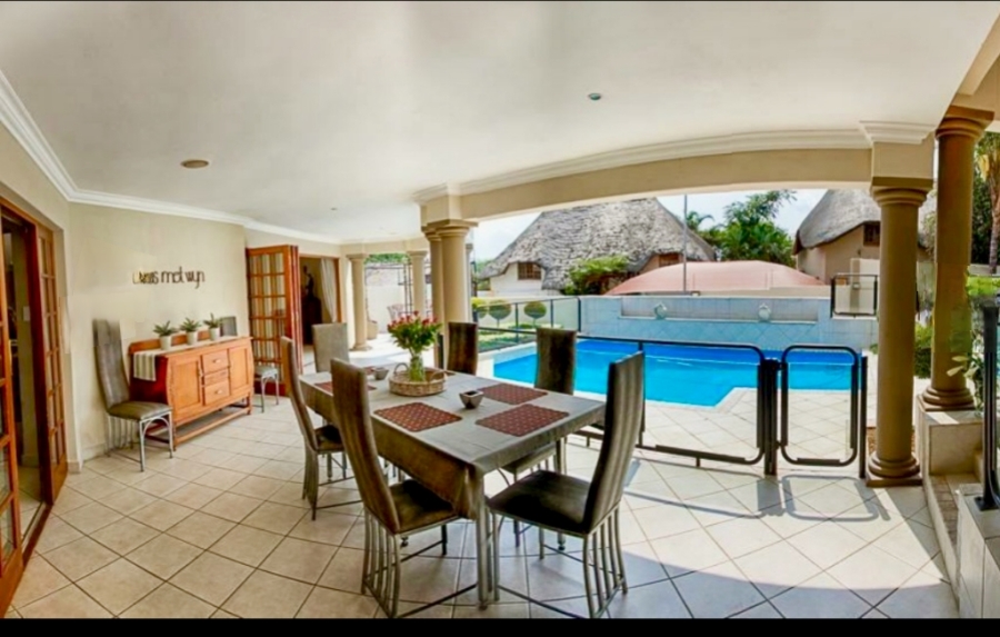 6 Bedroom Property for Sale in Moreleta Park Gauteng