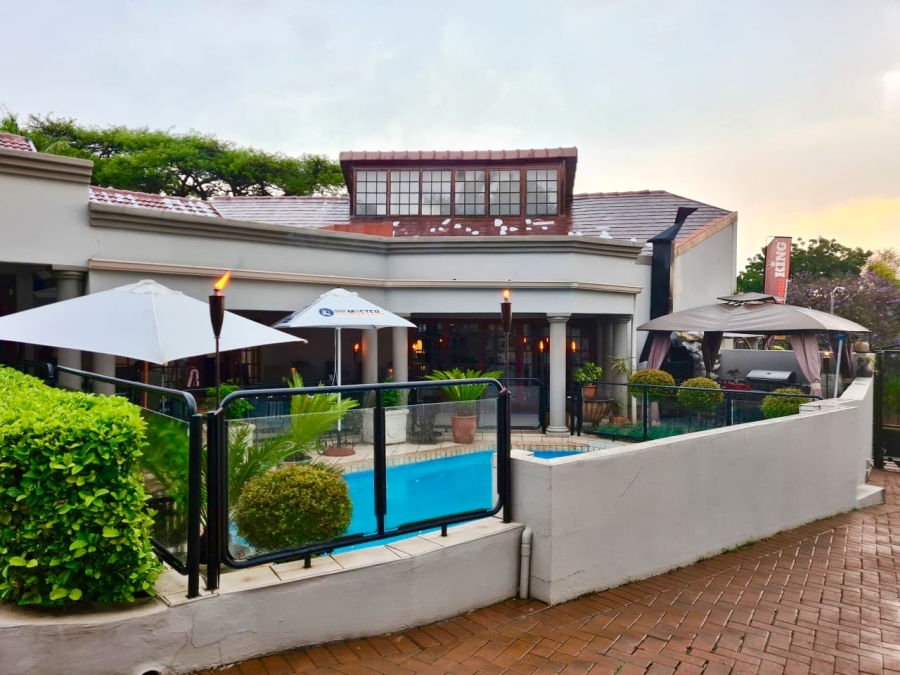 6 Bedroom Property for Sale in Moreleta Park Gauteng