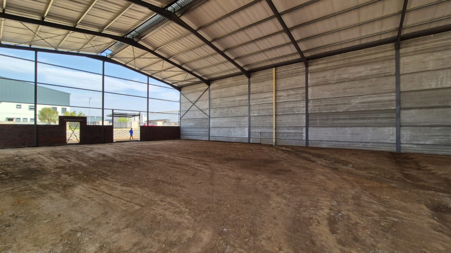 To Let commercial Property for Rent in Knoppieslaagte Gauteng
