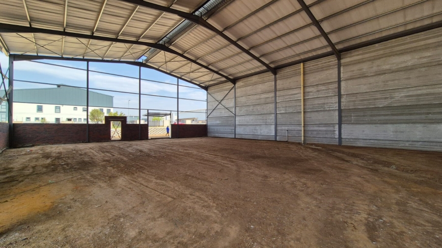 To Let commercial Property for Rent in Knoppieslaagte Gauteng