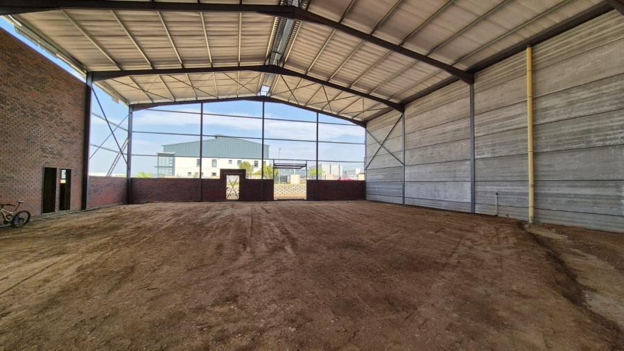 To Let commercial Property for Rent in Knoppieslaagte Gauteng