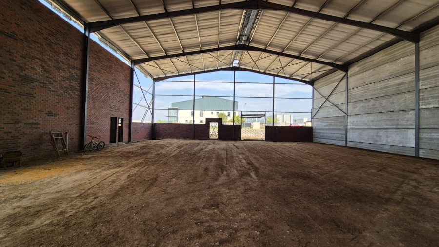 To Let commercial Property for Rent in Knoppieslaagte Gauteng