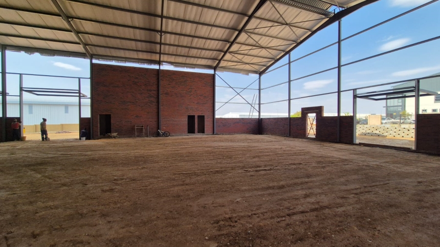 To Let commercial Property for Rent in Knoppieslaagte Gauteng