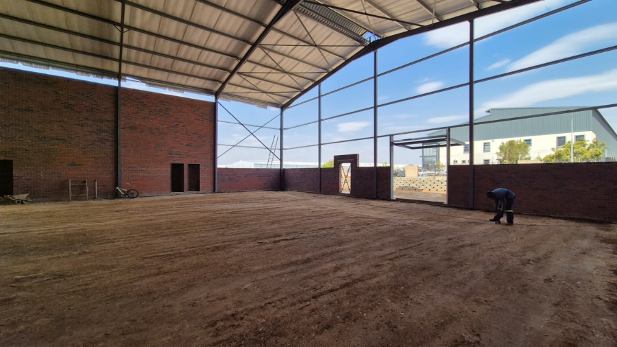 To Let commercial Property for Rent in Knoppieslaagte Gauteng