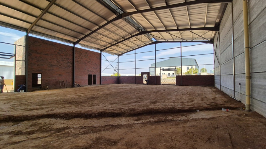 To Let commercial Property for Rent in Knoppieslaagte Gauteng