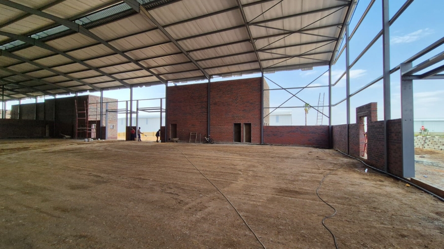 To Let commercial Property for Rent in Knoppieslaagte Gauteng