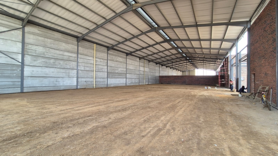To Let commercial Property for Rent in Knoppieslaagte Gauteng