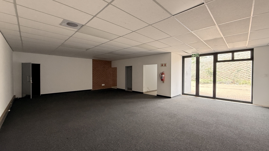 To Let commercial Property for Rent in Olifantsfontein Gauteng